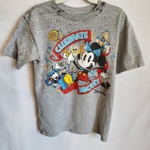 Disneyland celebrate Mickey 90th anniversary youth medium pre-owned Disney parks